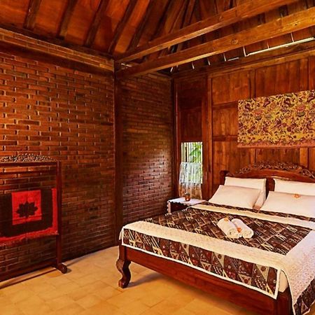 Ndalem Nitihardjan Hotel Magelang Kültér fotó