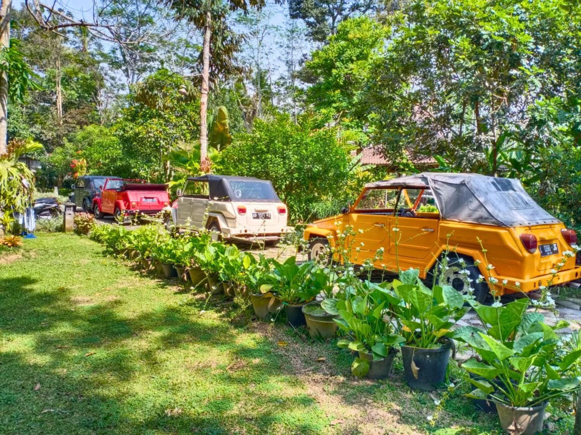 Ndalem Nitihardjan Hotel Magelang Kültér fotó
