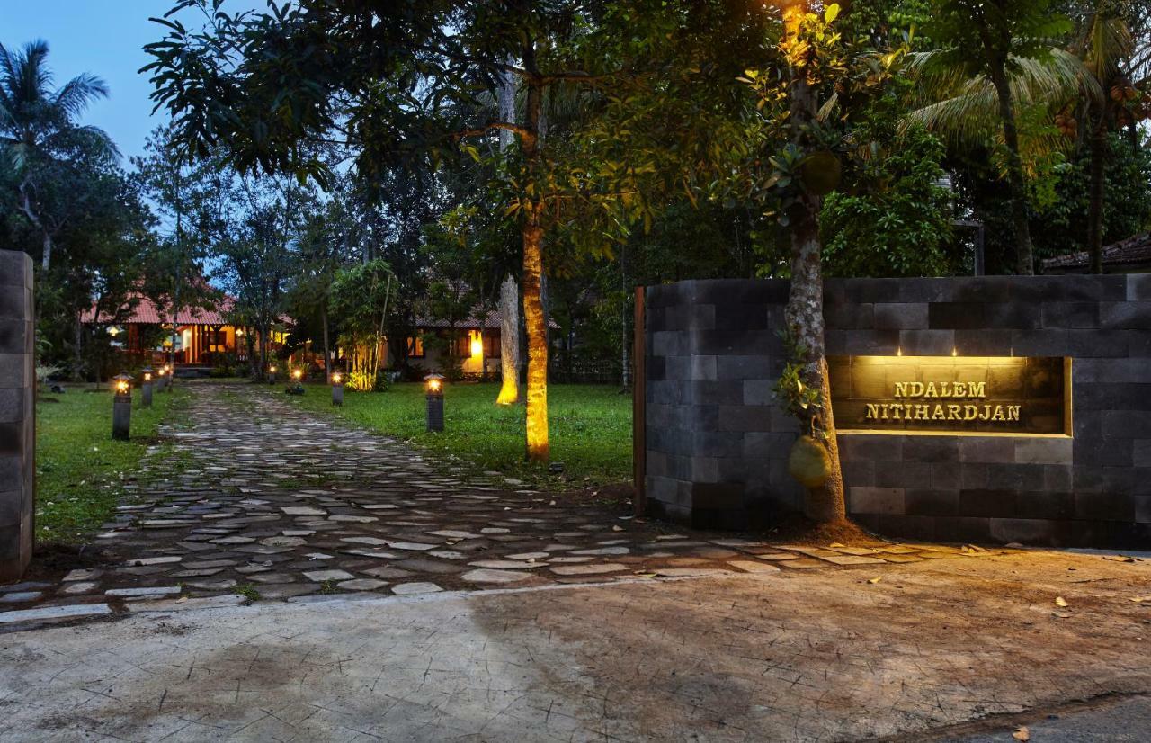 Ndalem Nitihardjan Hotel Magelang Kültér fotó